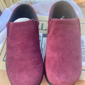 L.L. Bean brand new inbox slip on size 6.5 leather suede upper Brandywine color